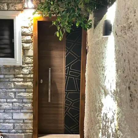 Lovely Studio